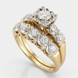 Vintage Sparkling Gold Ring